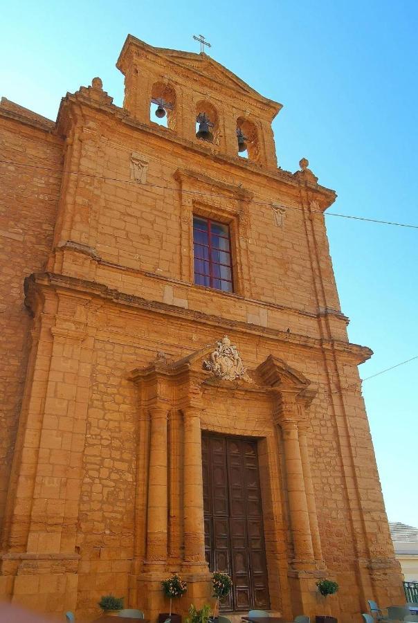 Casa Vacanze Vicolo San Pietro Agrigento Exterior photo