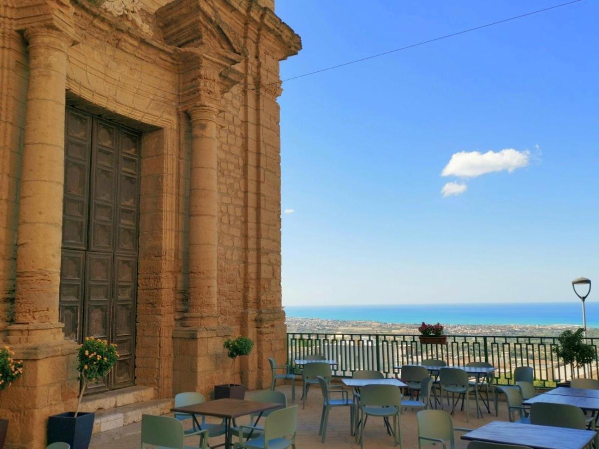 Casa Vacanze Vicolo San Pietro Agrigento Exterior photo